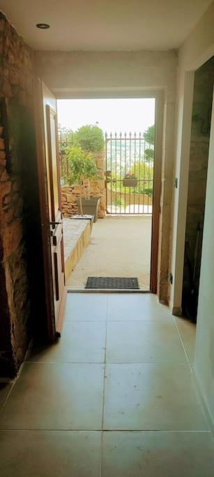 Le Gite Des Pierres Dorees Marcilly-d'Azergues Exterior photo